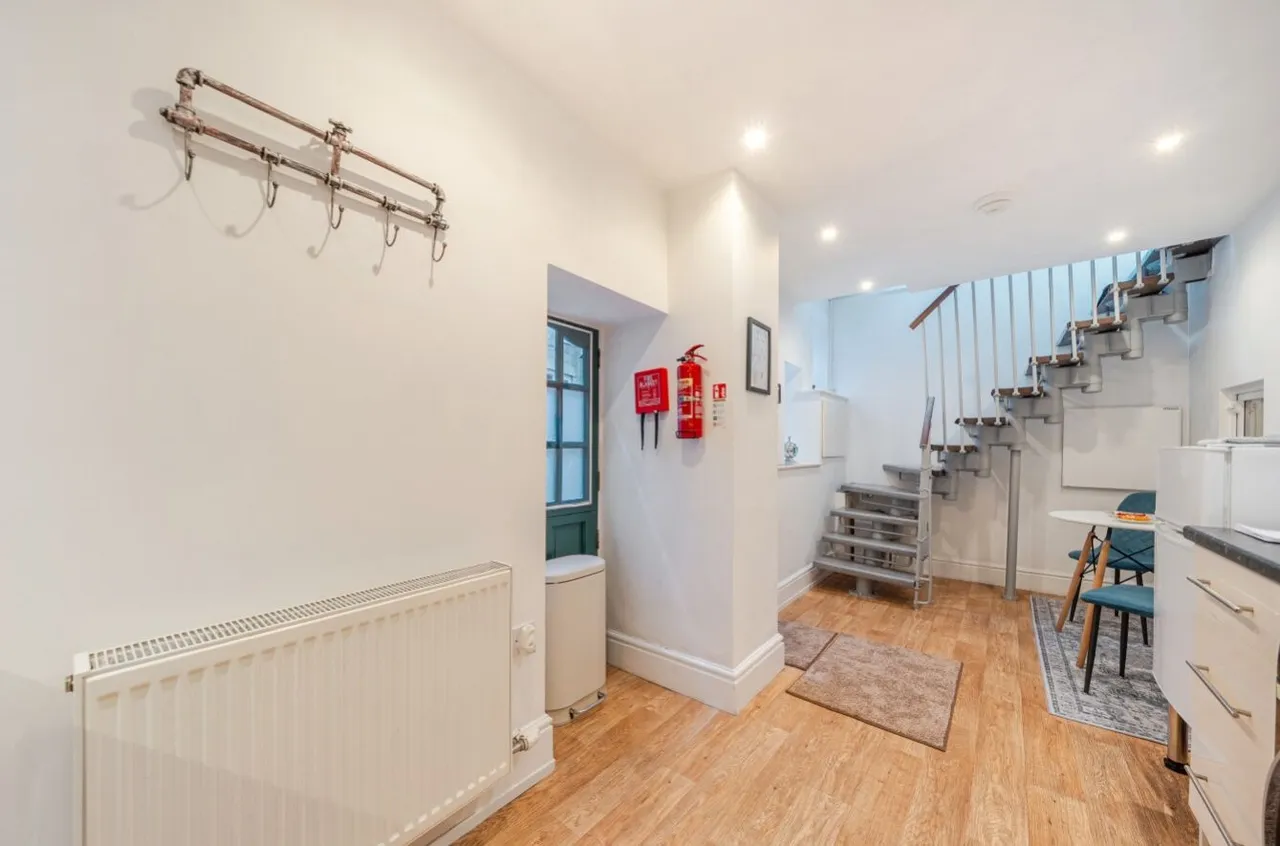 Machpelah Yard, Hebden Bridge, HX7, photo 6