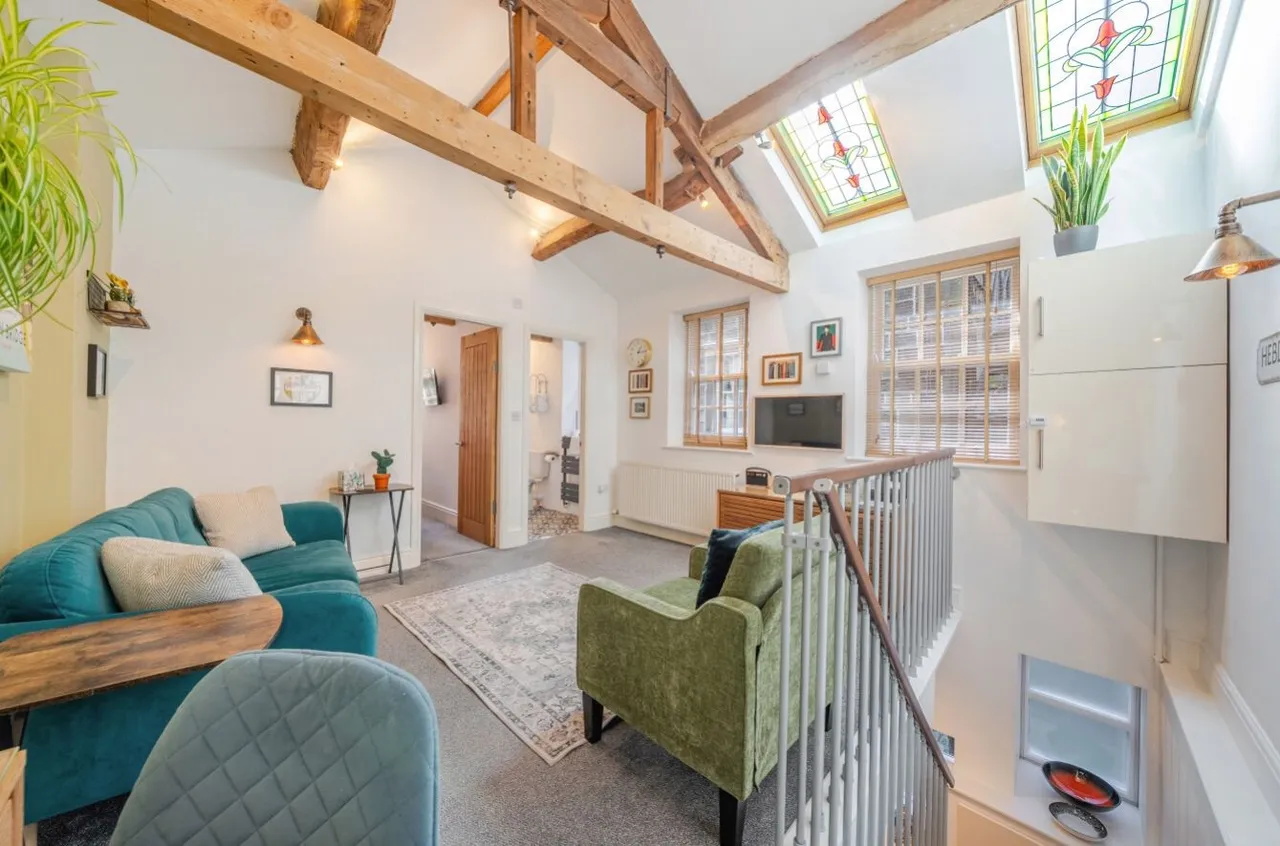 Machpelah Yard, Hebden Bridge, HX7, photo 14
