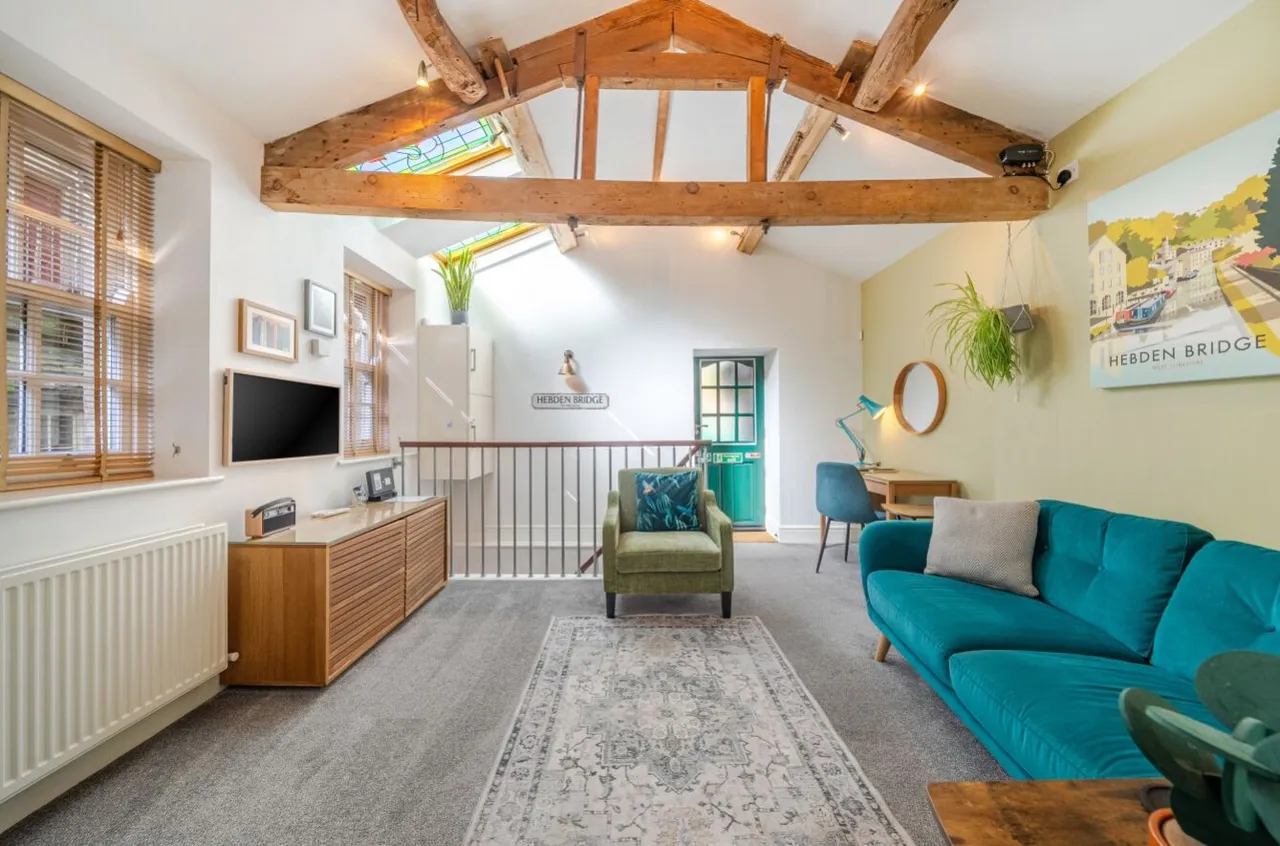 Machpelah Yard, Hebden Bridge, HX7, photo 11