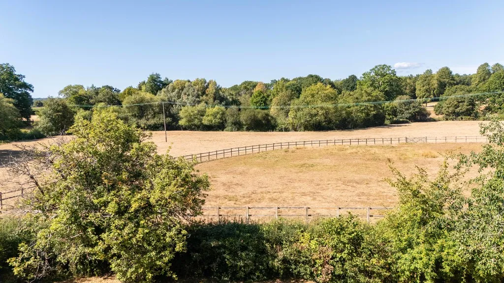 The Borough, Brockham, RH3, photo 5