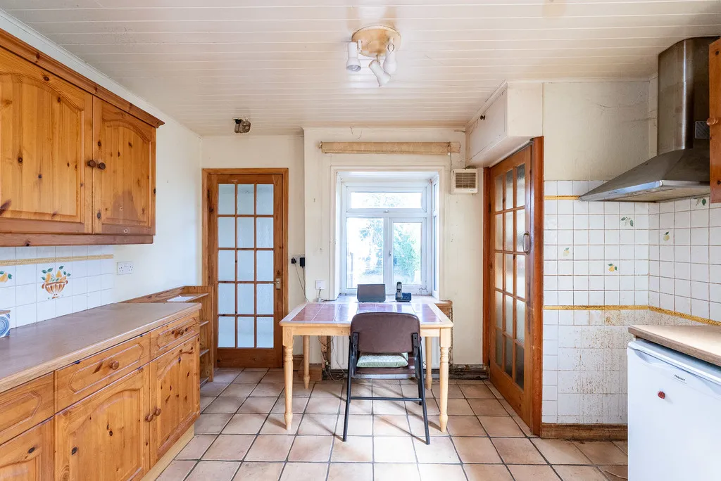 The Borough, Brockham, RH3, photo 16