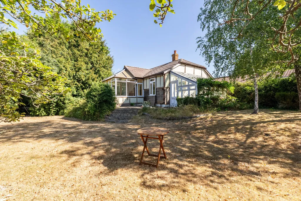The Borough, Brockham, RH3, photo 10