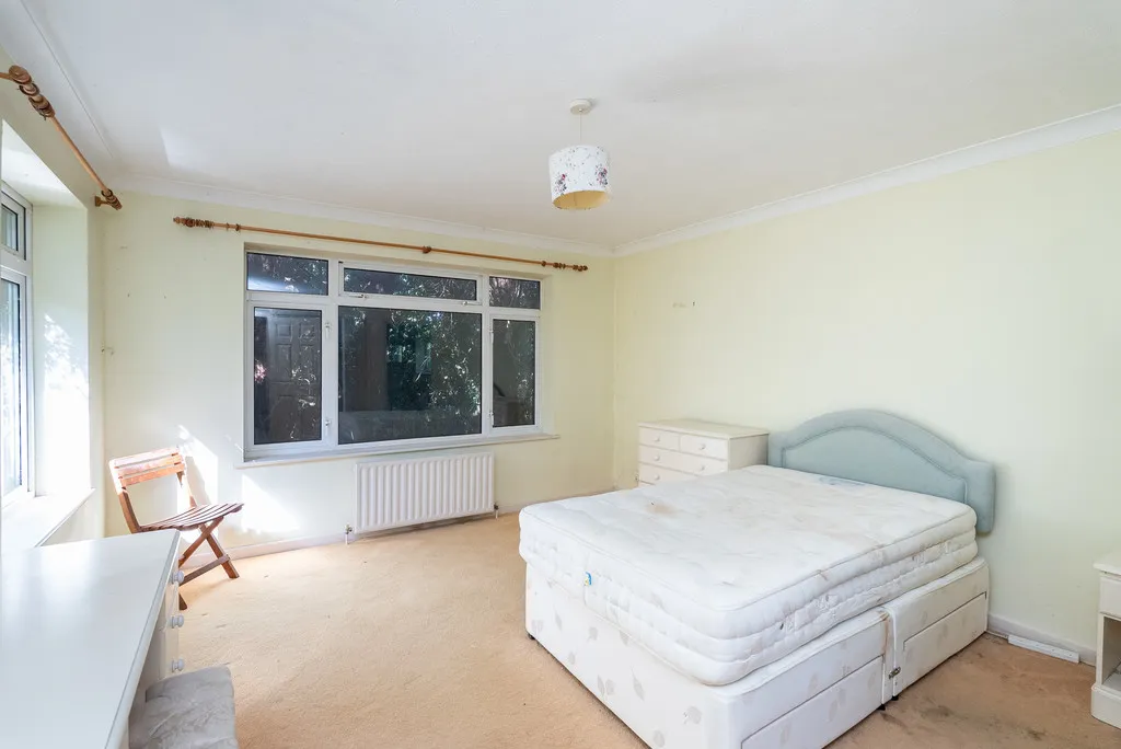 The Borough, Brockham, RH3, photo 9