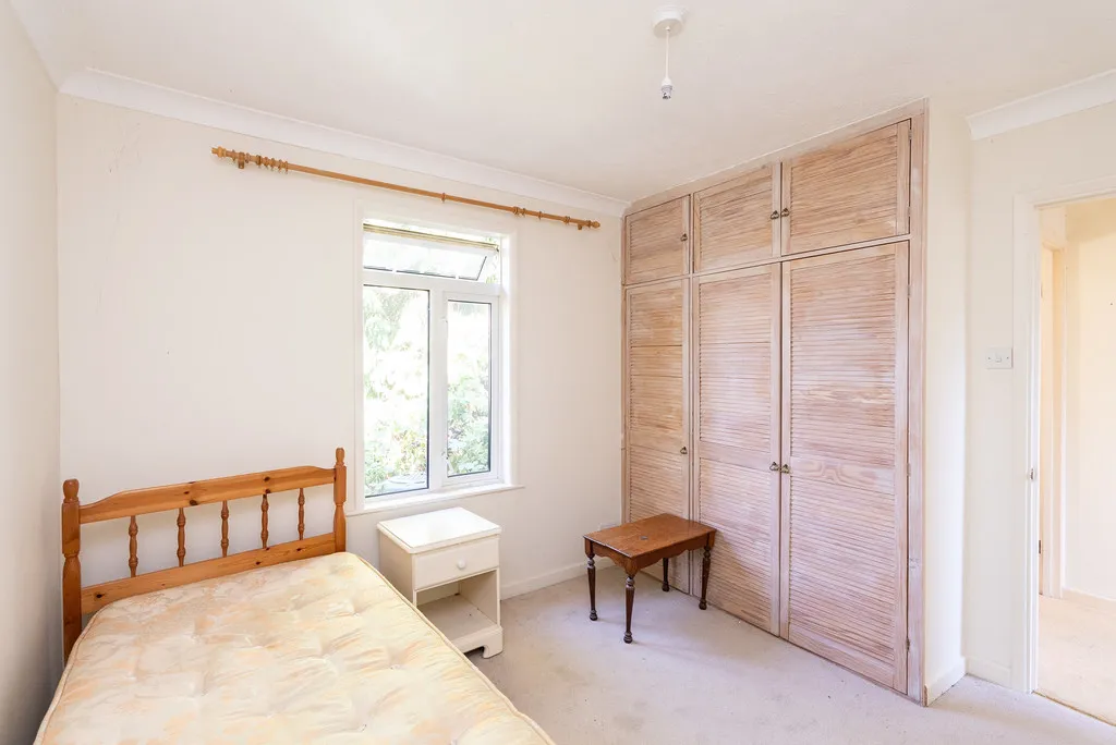 The Borough, Brockham, RH3, photo 13