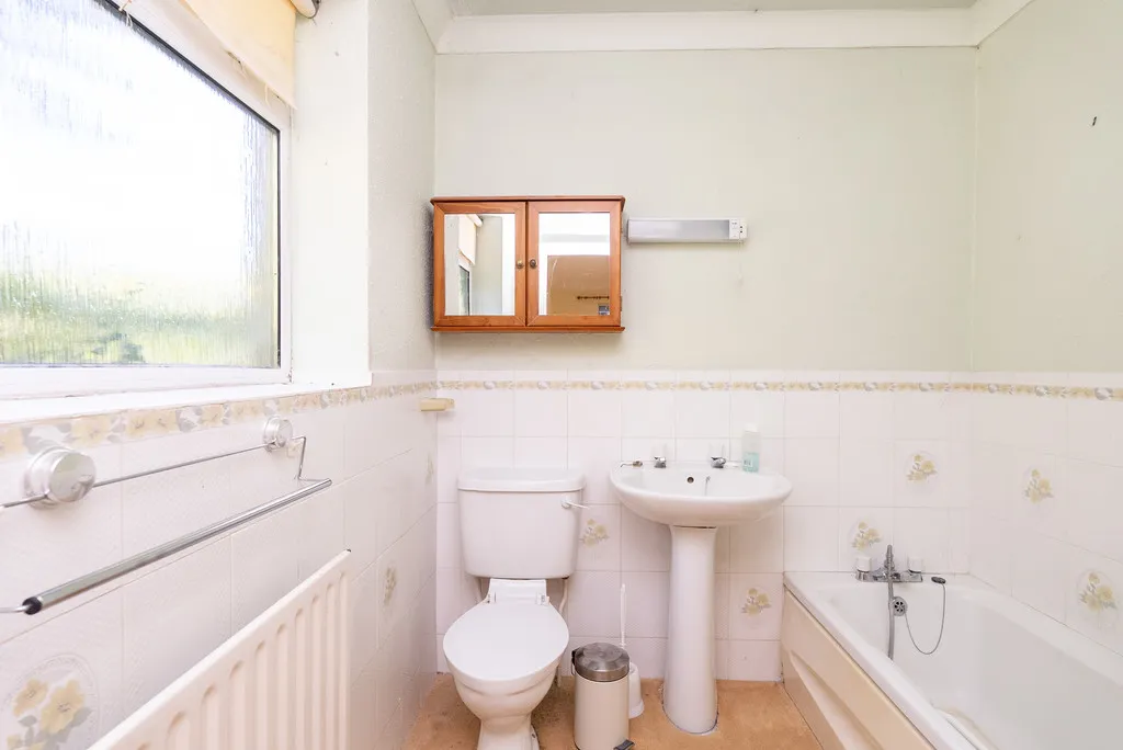 The Borough, Brockham, RH3, photo 14