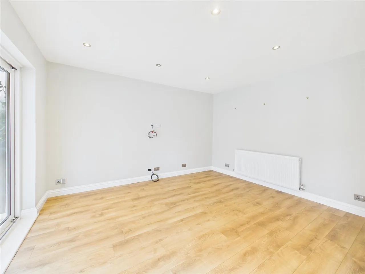 Woodville Gardens, Ruislip, HA4 7ND, photo 7