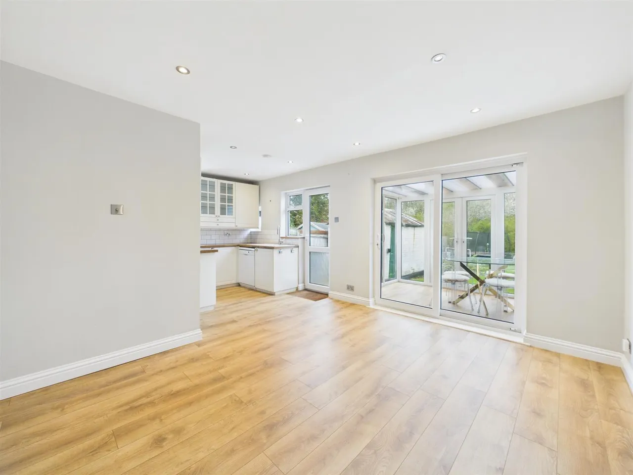 Woodville Gardens, Ruislip, HA4 7ND, photo 8
