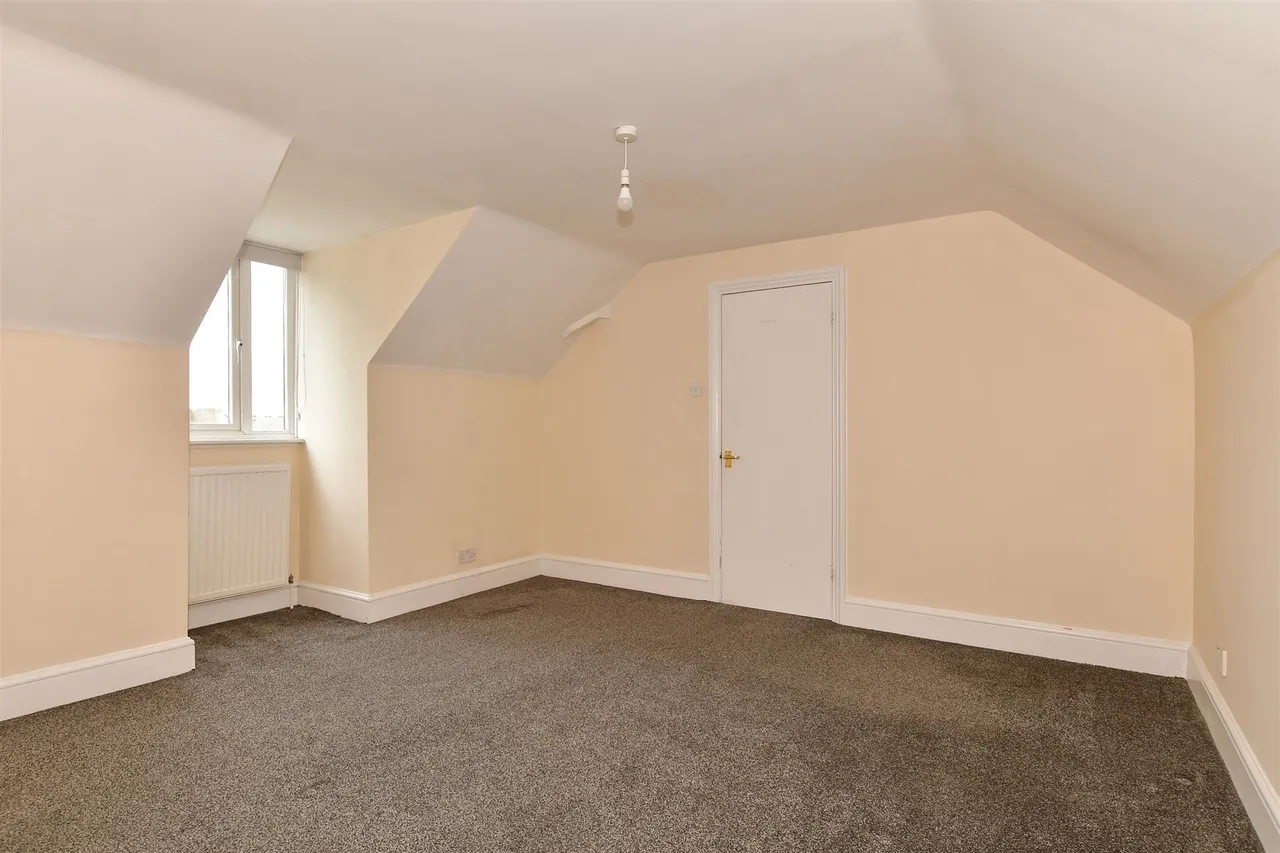Canterbury Street, Gillingham, ME7, photo 6