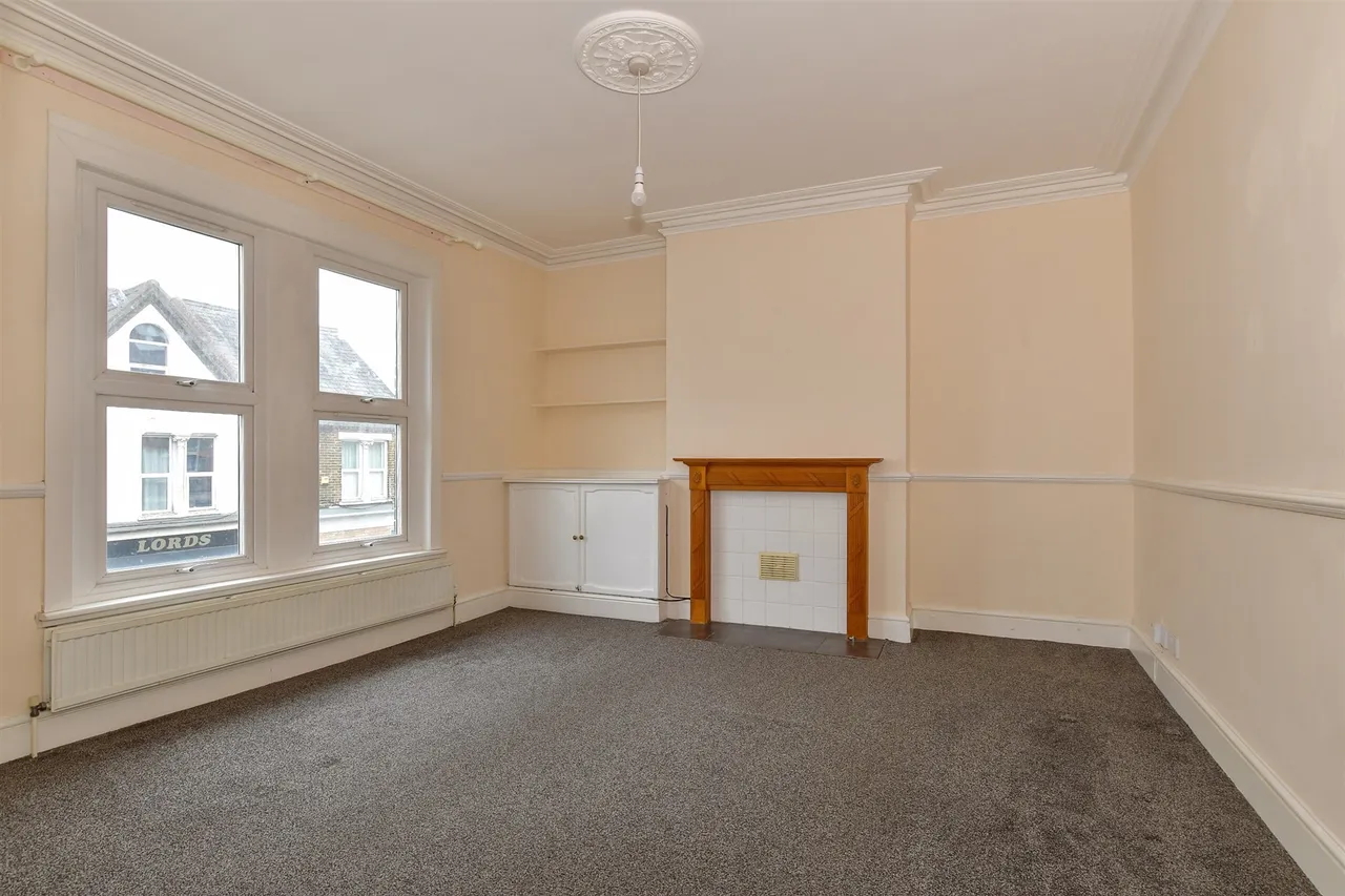 Canterbury Street, Gillingham, ME7, photo 3
