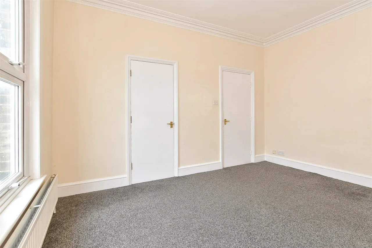 Canterbury Street, Gillingham, ME7, photo 7