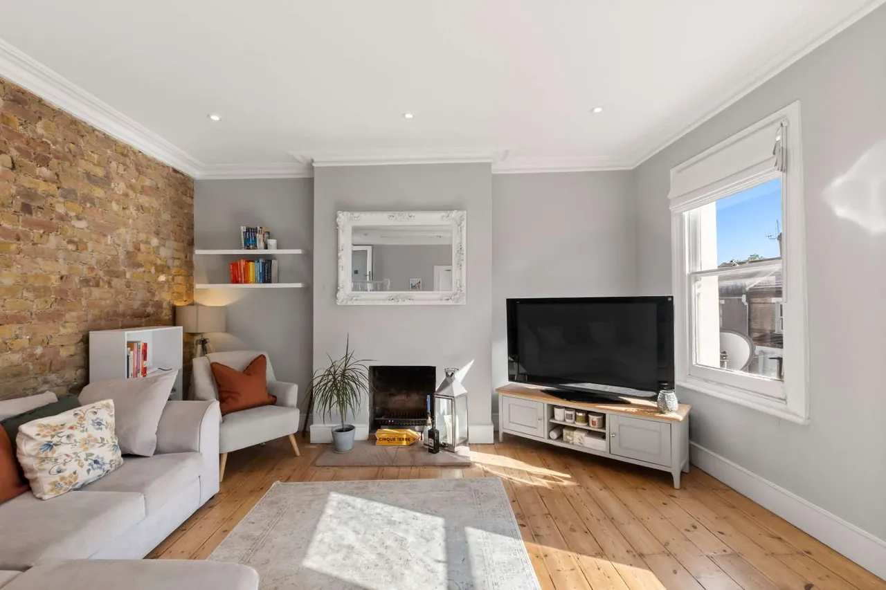 St. Luke's Avenue, London, SW4 7LQ, photo 4