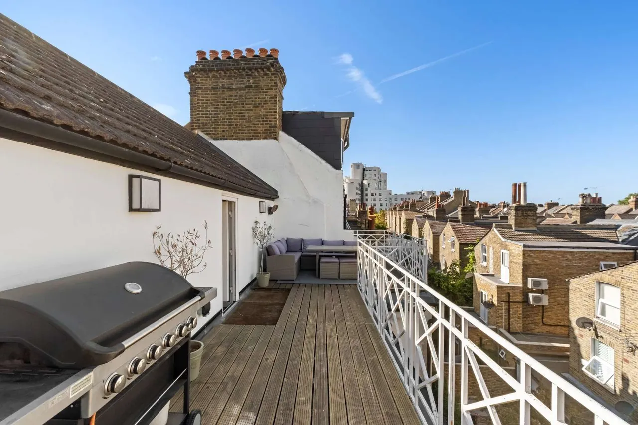 St. Luke's Avenue, London, SW4 7LQ, photo 11