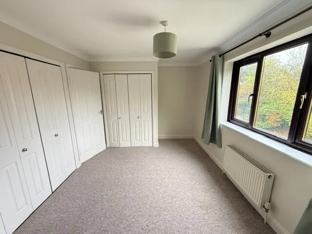 Castlemews, BH24, photo 12