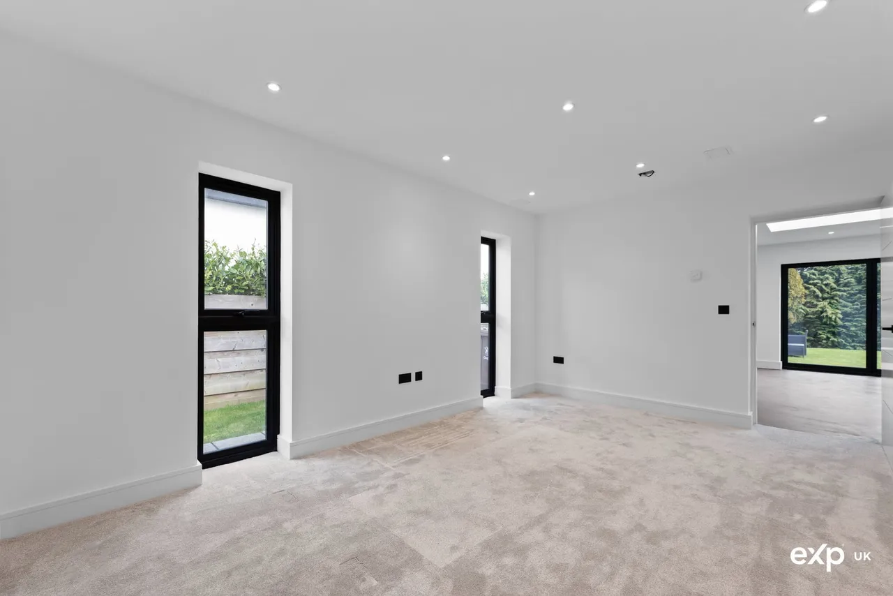Sheepwalk Lane, Ravenshead, photo 18