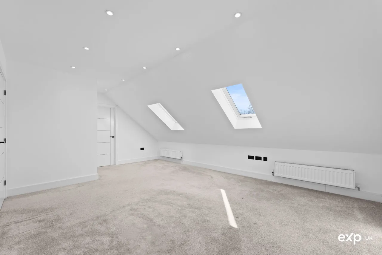 Sheepwalk Lane, Ravenshead, photo 31