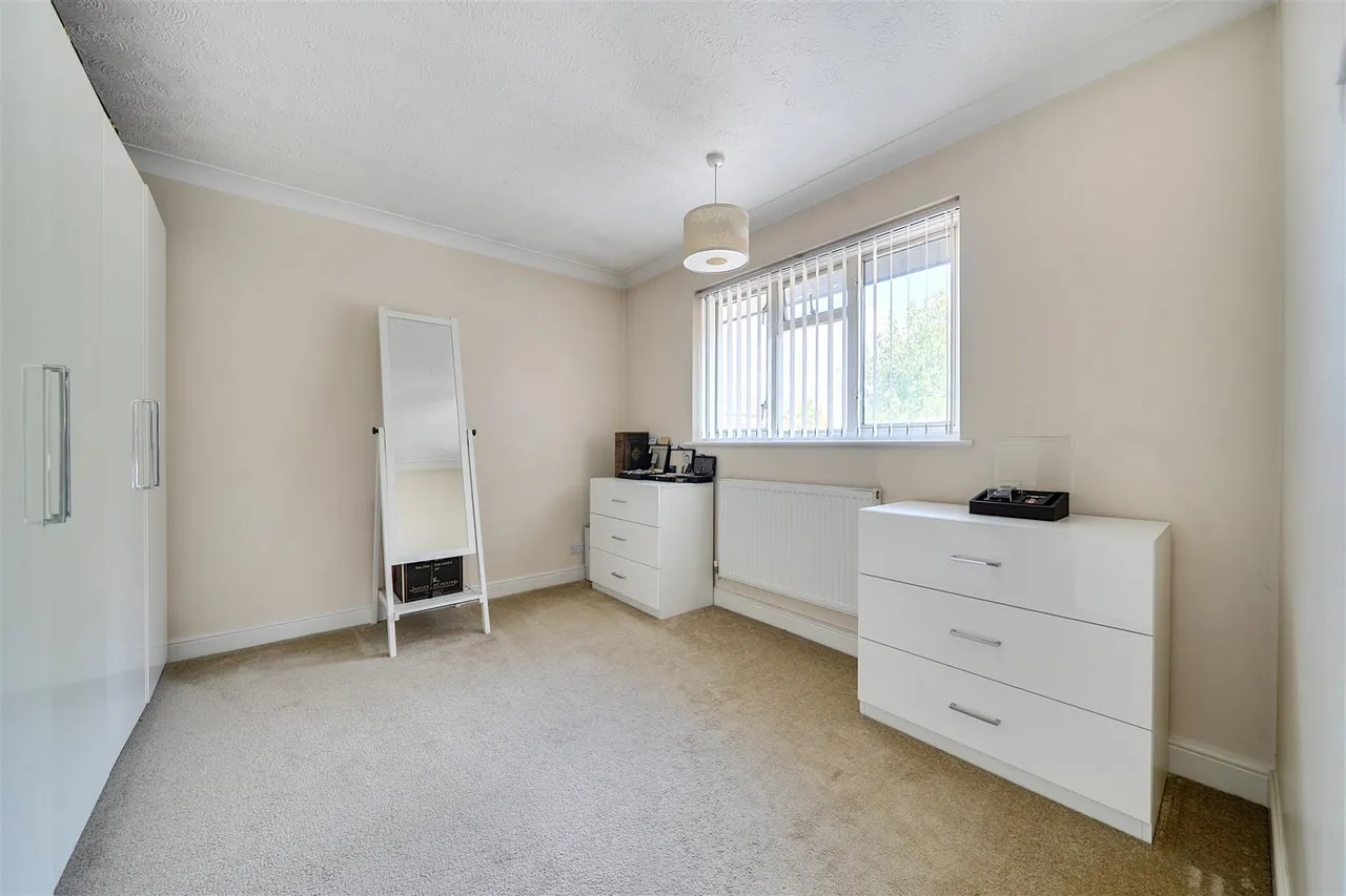Walpole Lane, Swanwick, Hampshire, photo 14