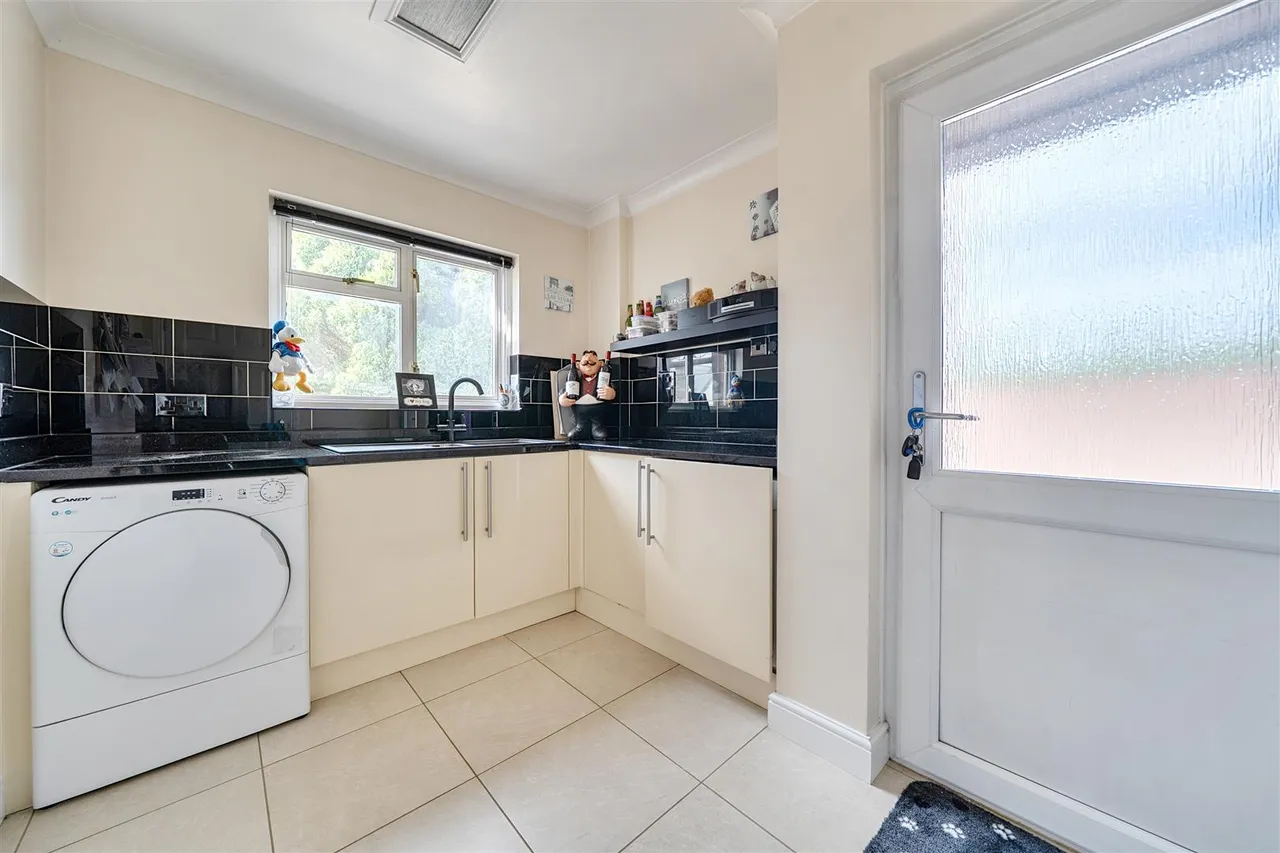 Walpole Lane, Swanwick, Hampshire, photo 11