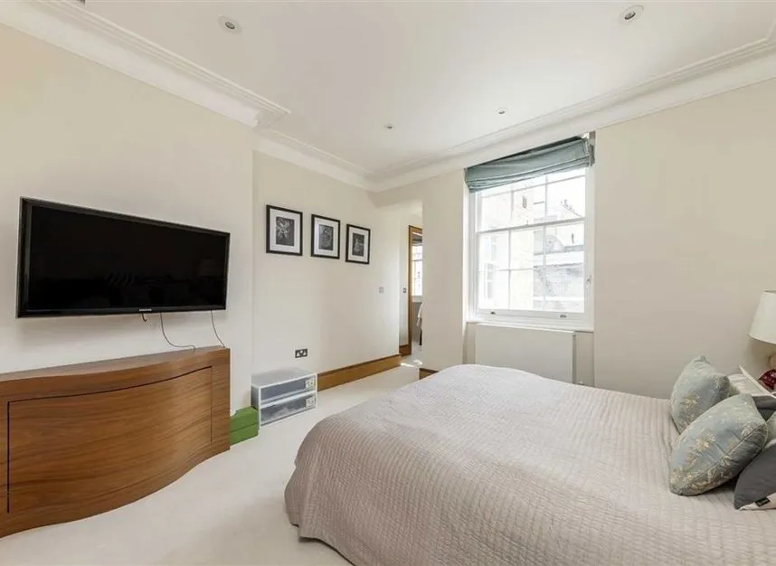 Gloucester Road, South Kensington, SW7, photo 4