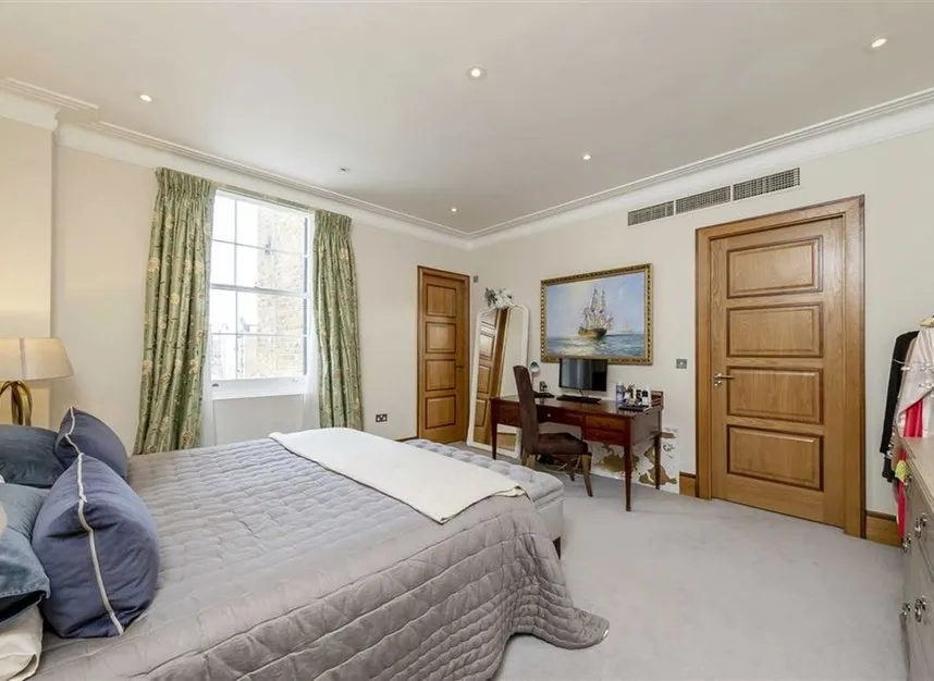 Gloucester Road, South Kensington, SW7, photo 3