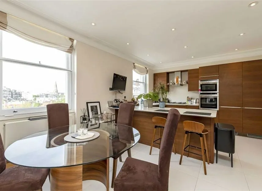 Gloucester Road, South Kensington, SW7, photo 2