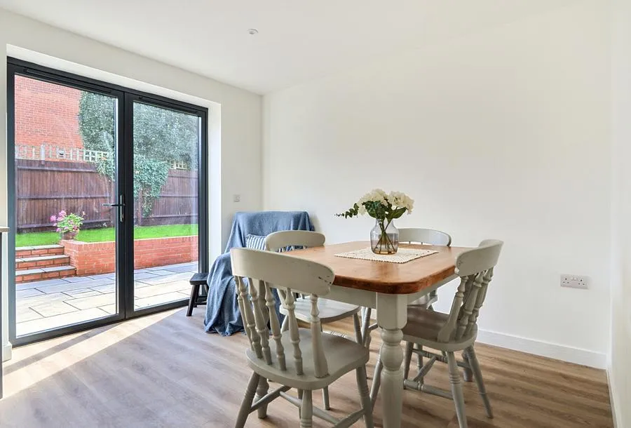 Emersons Green Lane, Emersons Green, BS16, photo 6