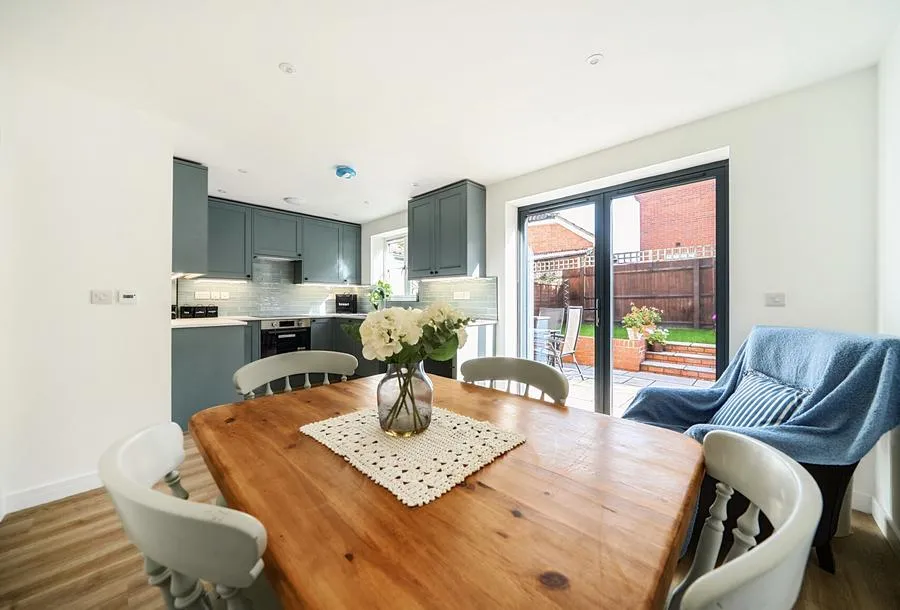 Emersons Green Lane, Emersons Green, BS16, photo 5