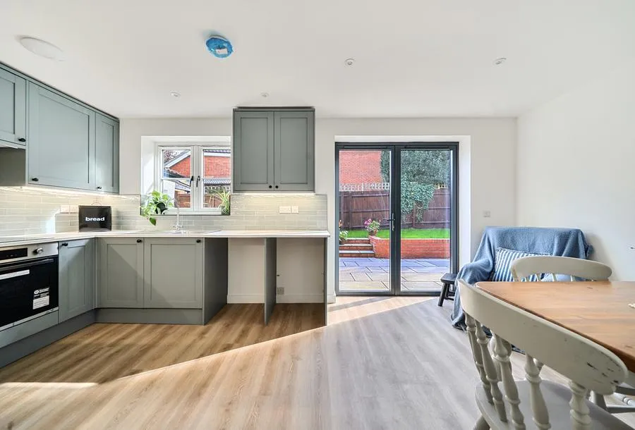 Emersons Green Lane, Emersons Green, BS16, photo 4