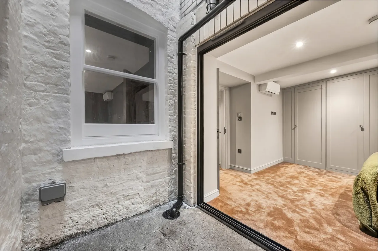 John Street, London, WC1N, photo 13