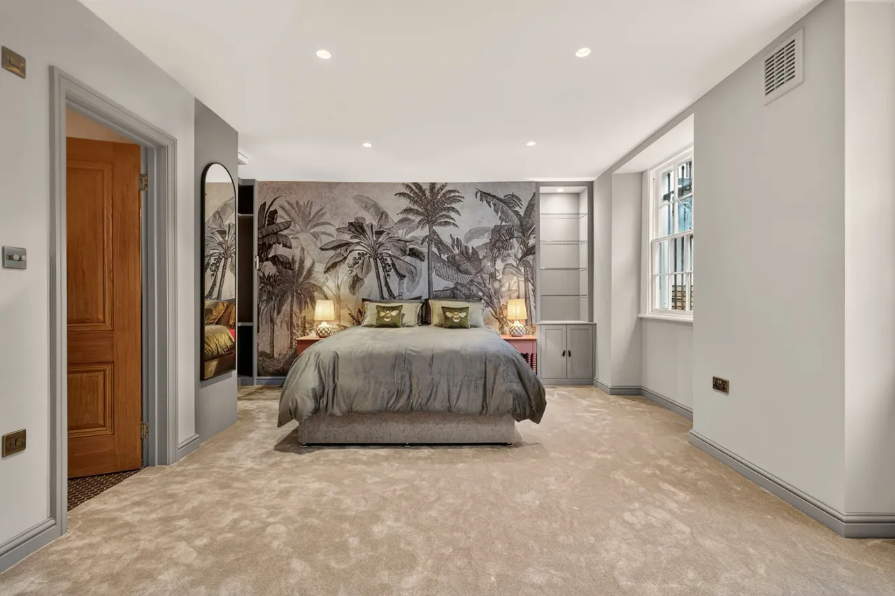 John Street, London, WC1N, photo 7