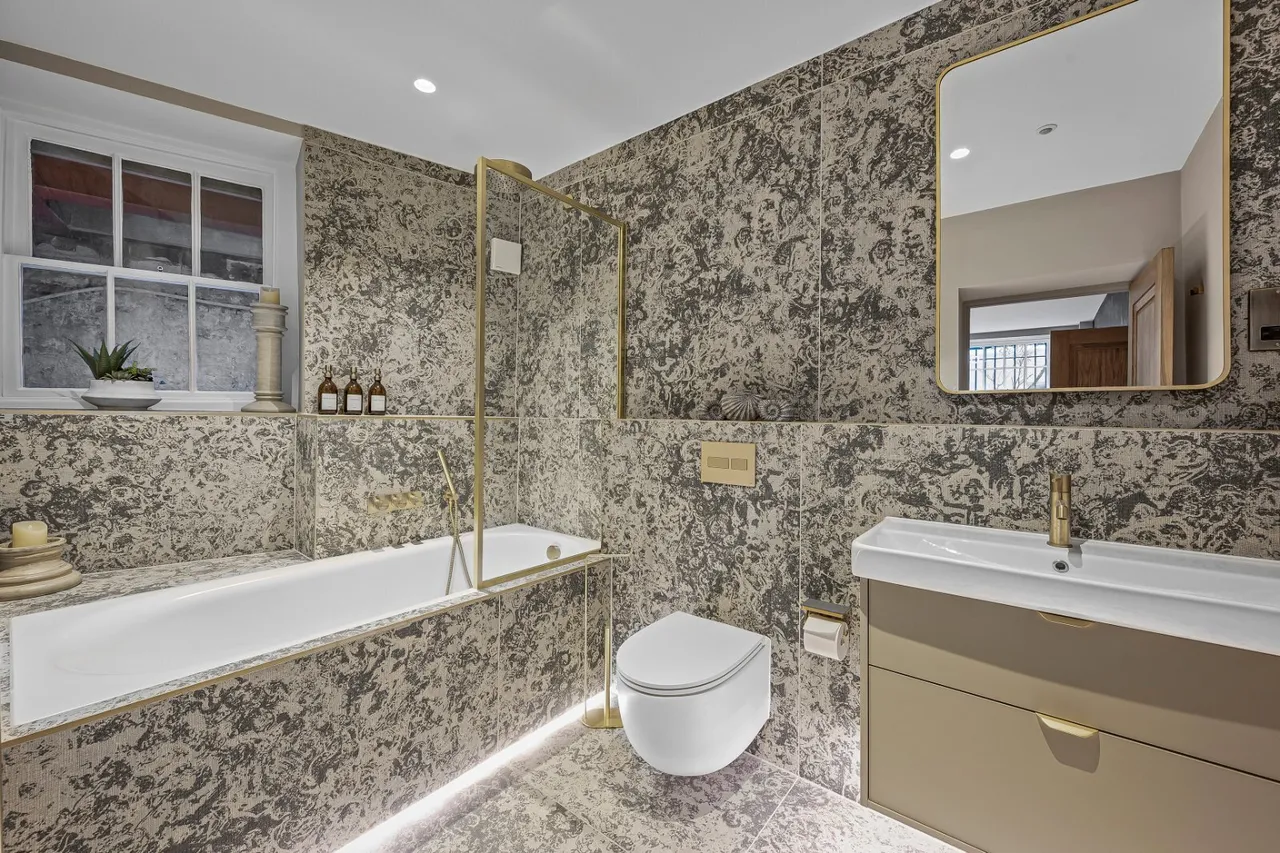 John Street, London, WC1N, photo 22