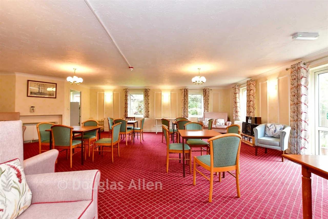 Fentiman Way, Hornchurch, RM11, photo 9