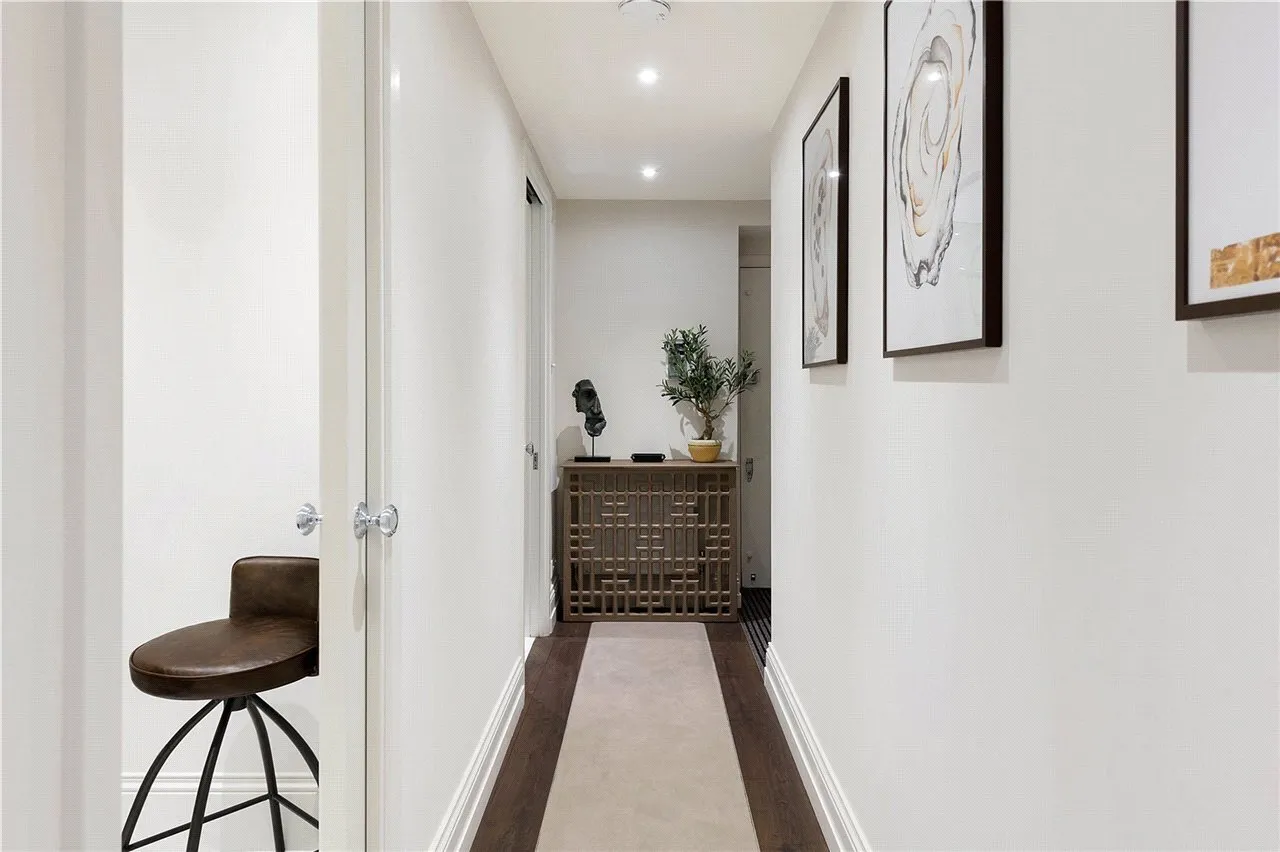 Vicarage Gate, Kensington, London, W8, photo 7