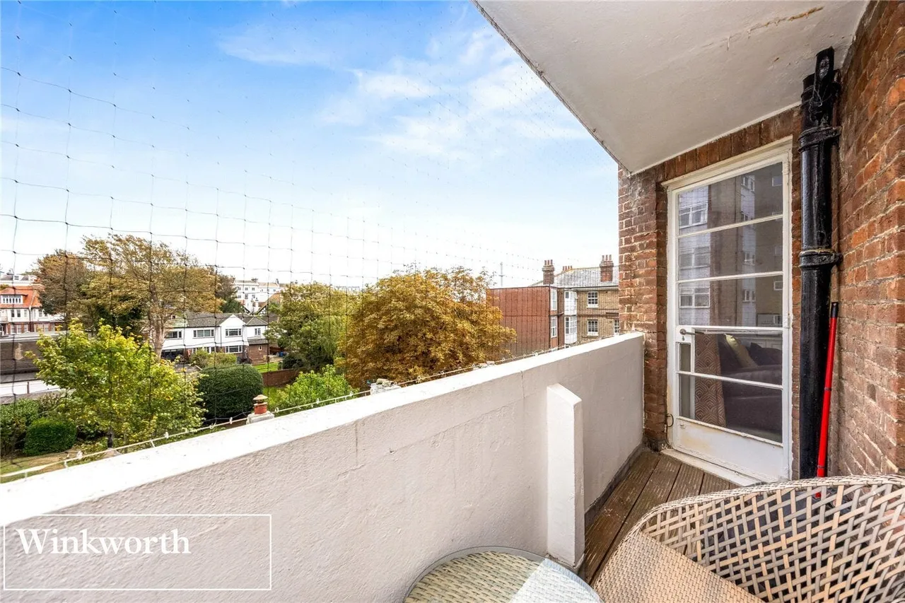 Furze Hill, Hove, BN3, photo 10