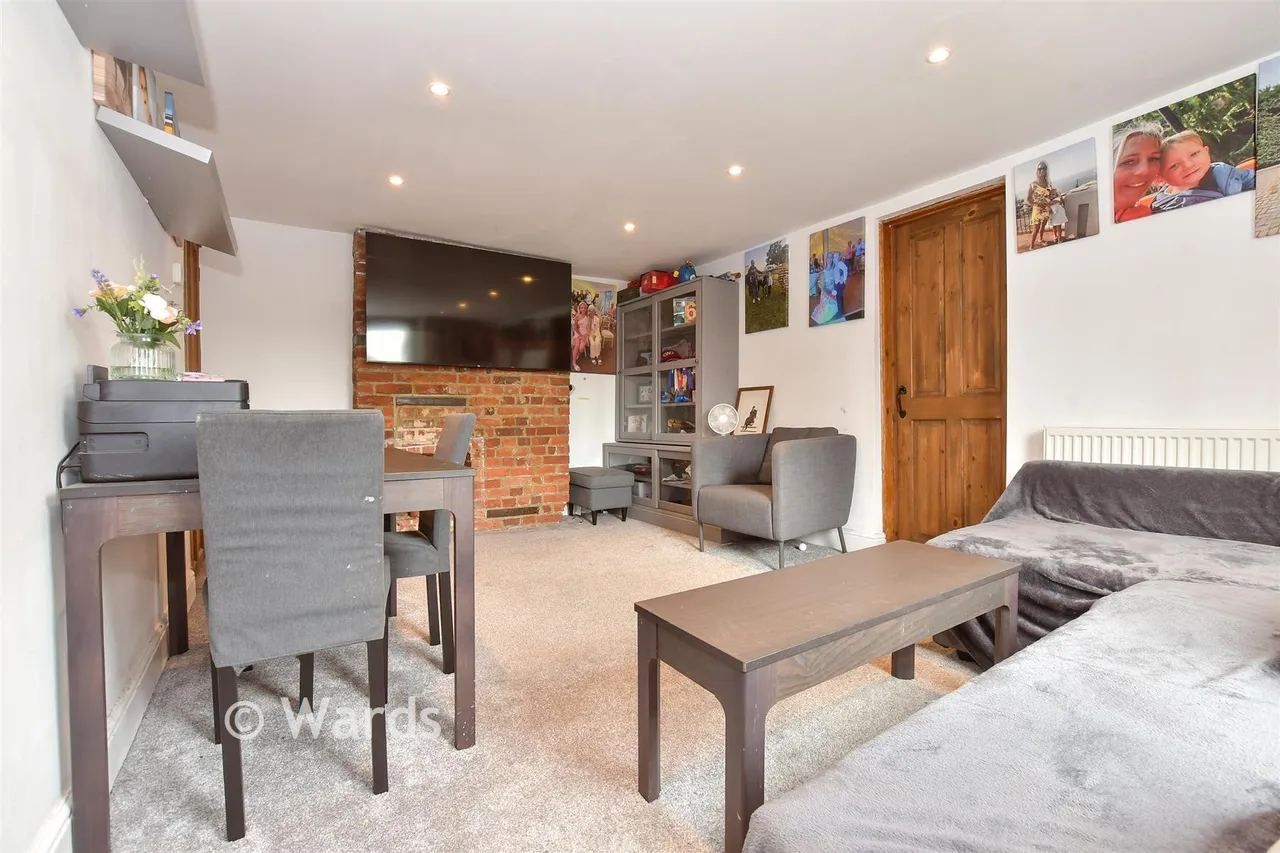 High Street, Eastry, CT13, photo 6