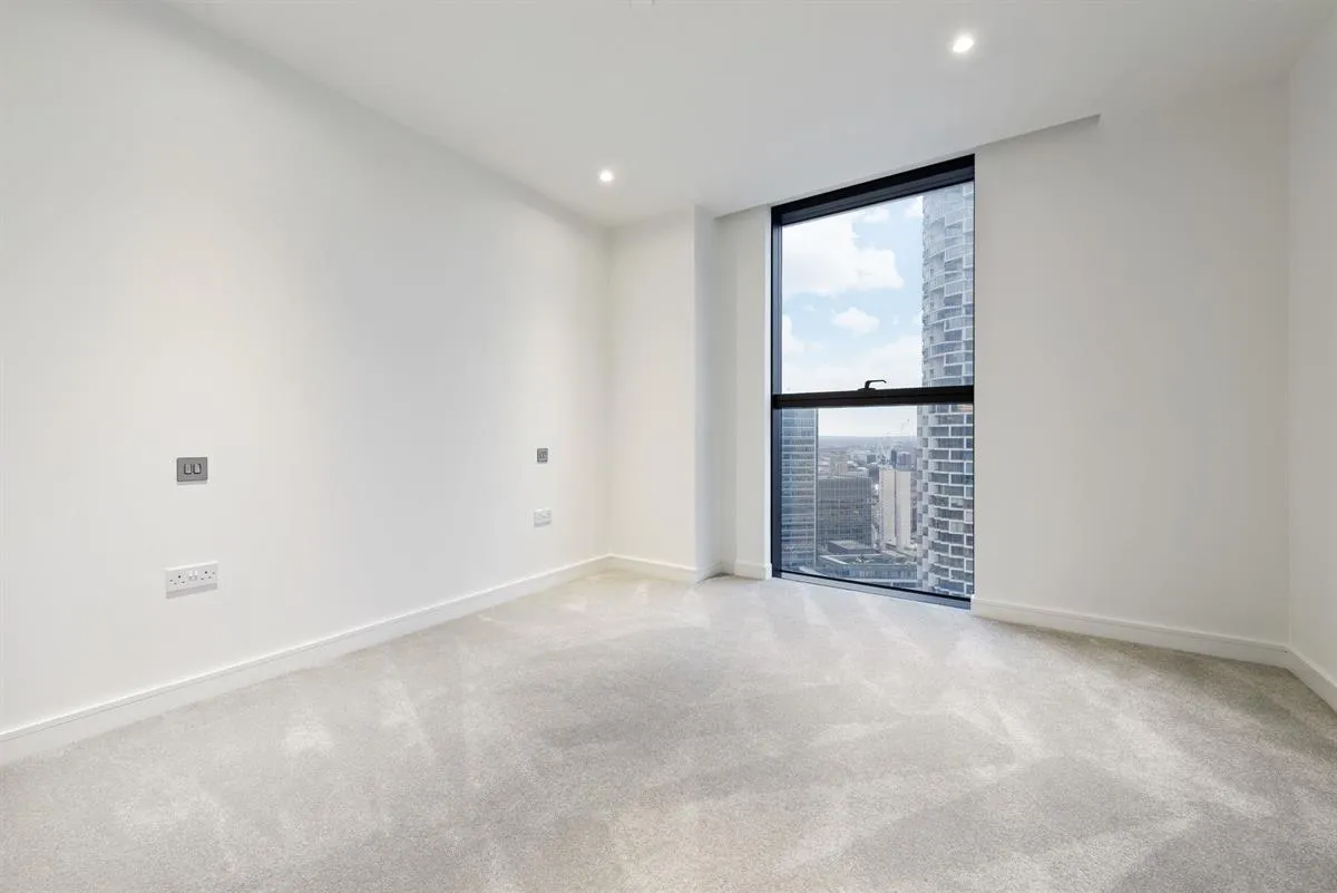 Flat 3209 , Hampton Tower, Marsh Wall, London, photo 8