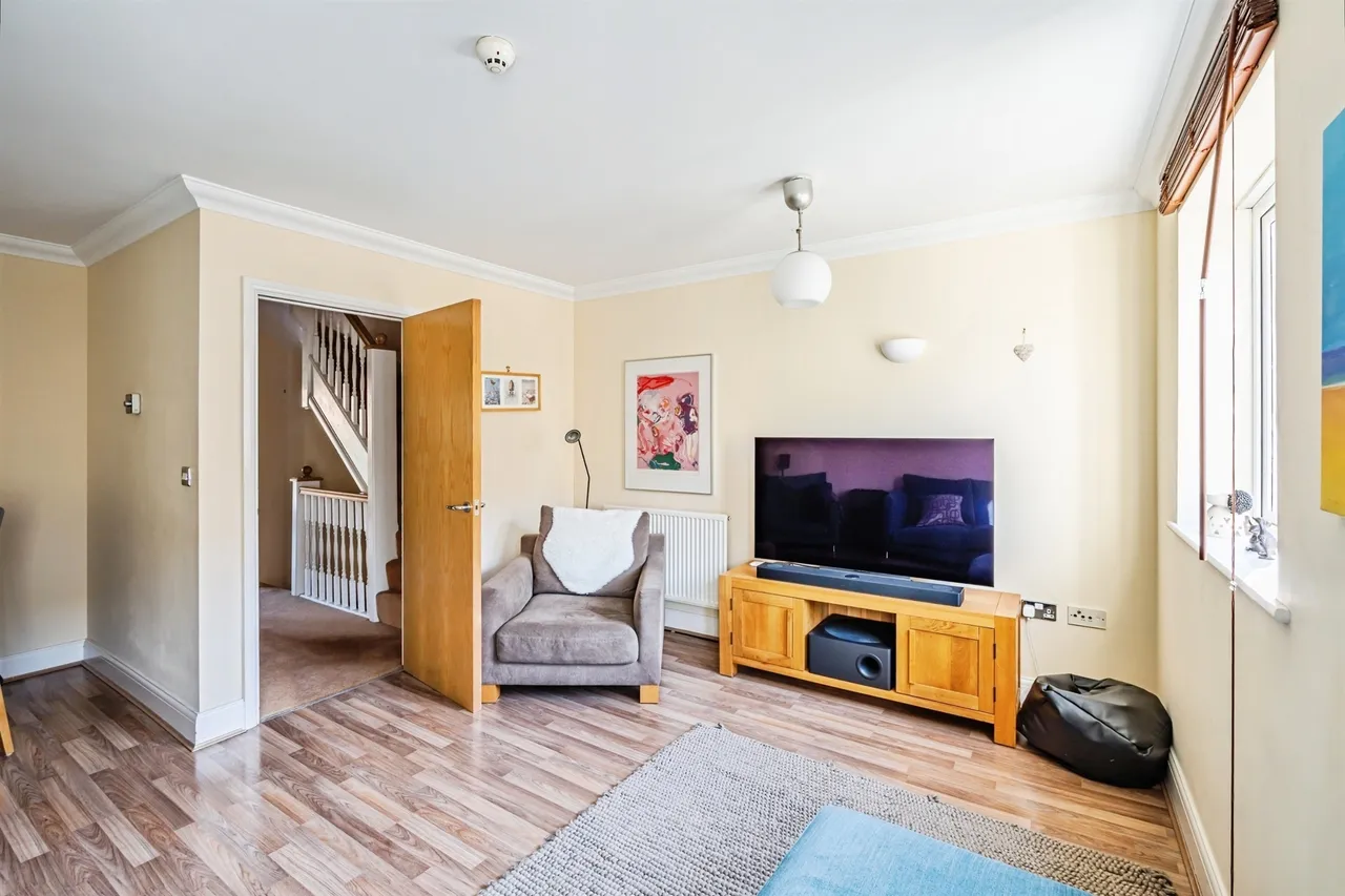 Dominica Court, Eastbourne, BN23, photo 7