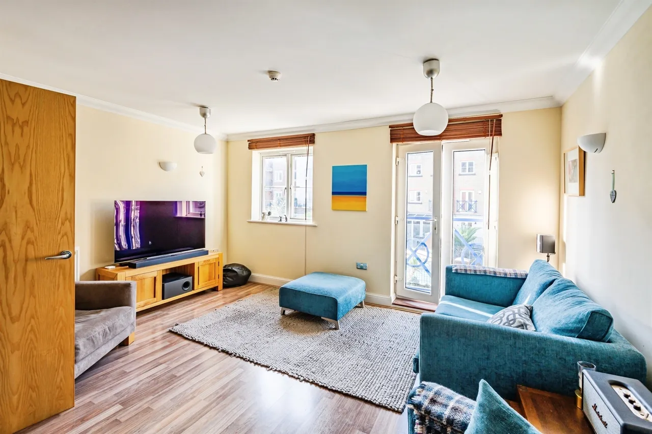 Dominica Court, Eastbourne, BN23, photo 6