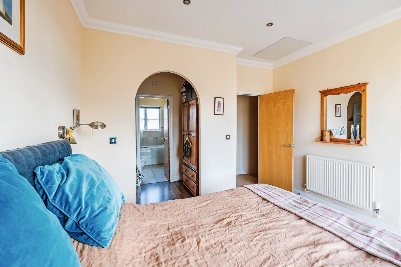 Dominica Court, Eastbourne, BN23, photo 14