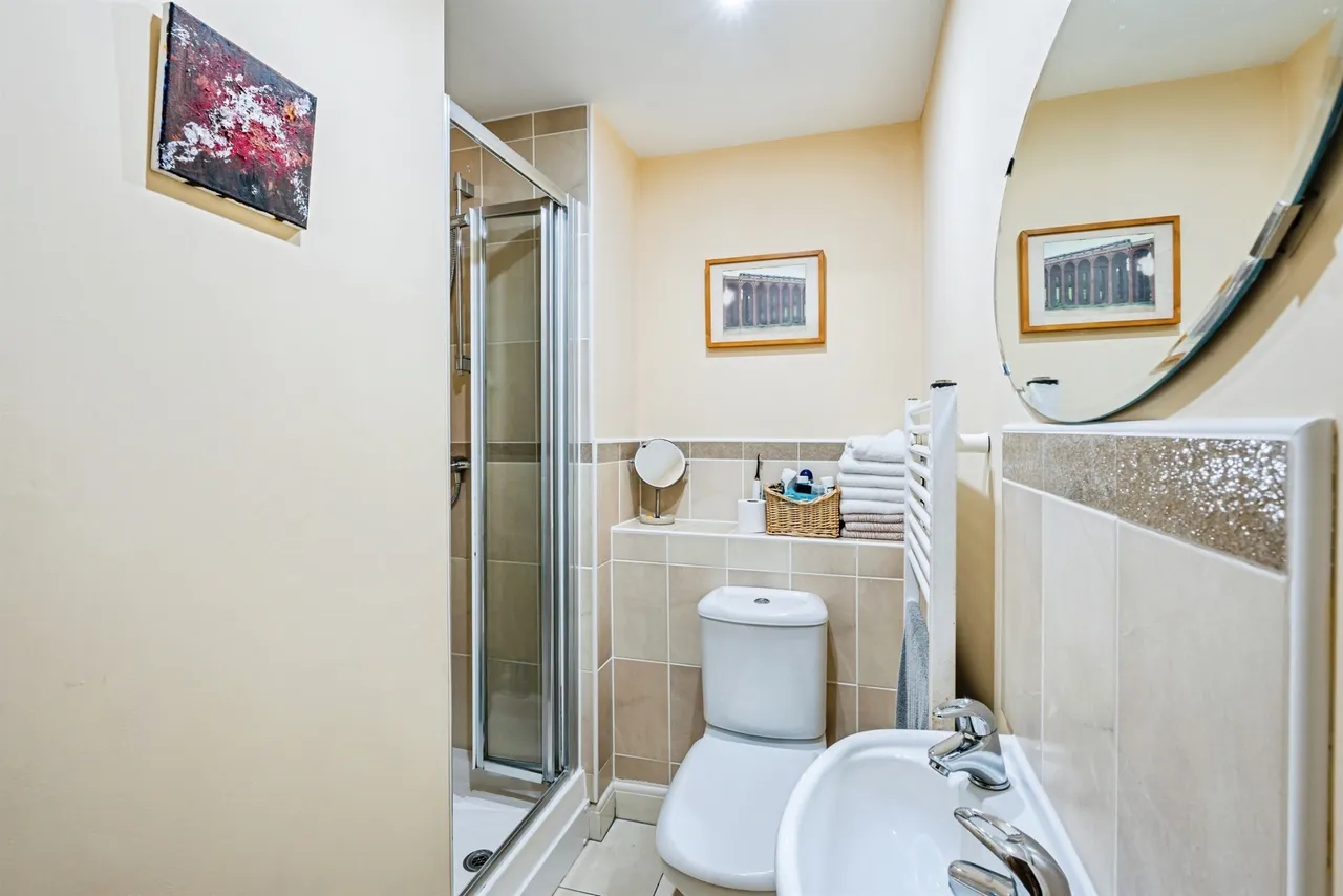 Dominica Court, Eastbourne, BN23, photo 3
