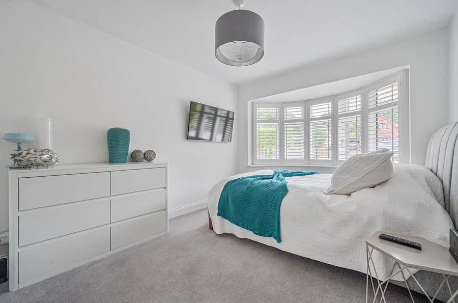 Pinehill Road, Crowthorne, RG45, photo 24