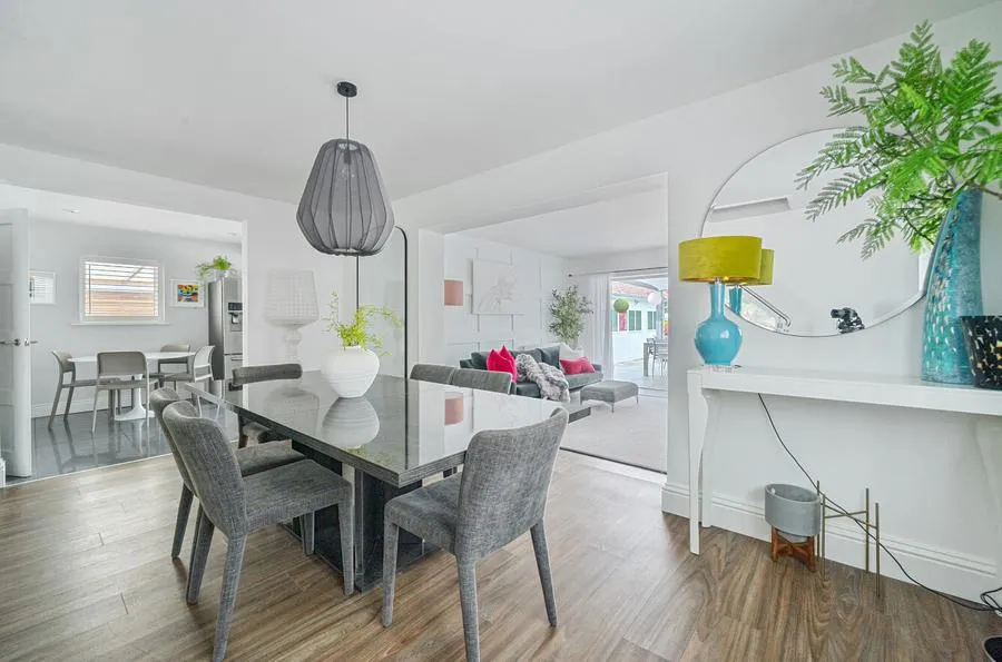 Pinehill Road, Crowthorne, RG45, photo 8