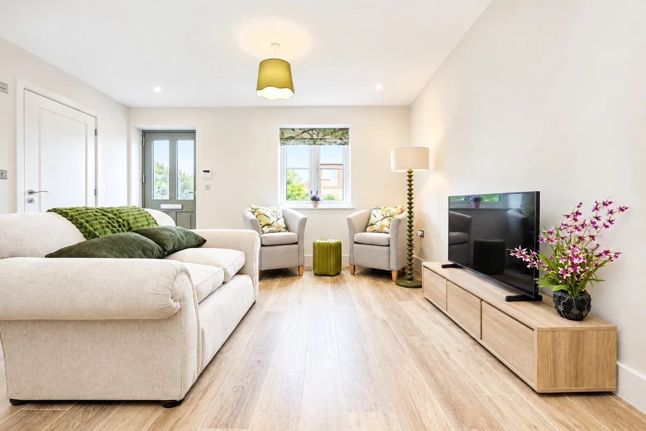 Stubbs Close, Stewkley, LU7, photo 4