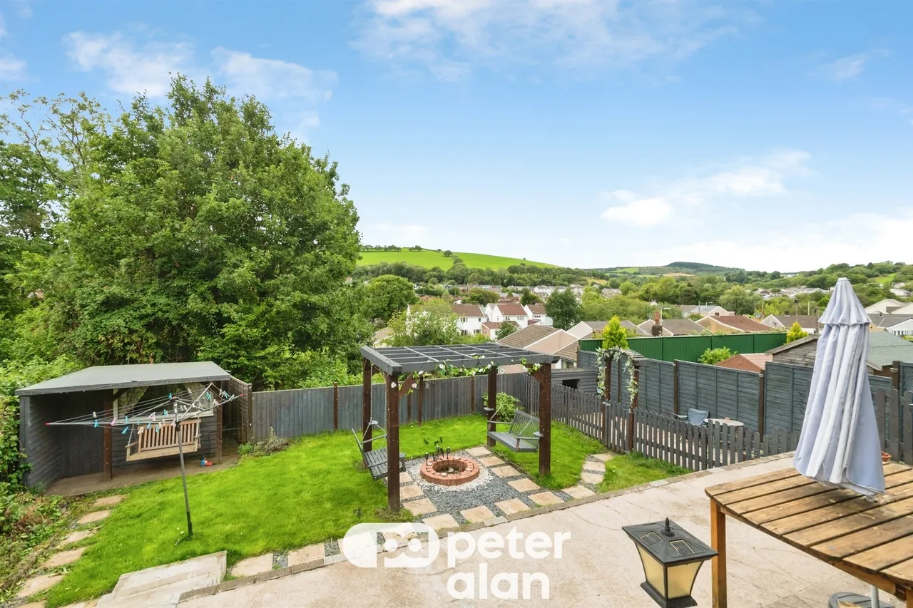 Mill View Estate Maesteg, CF34, photo 2