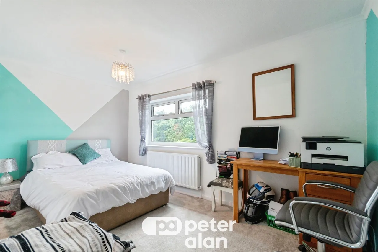 Mill View Estate Maesteg, CF34, photo 9