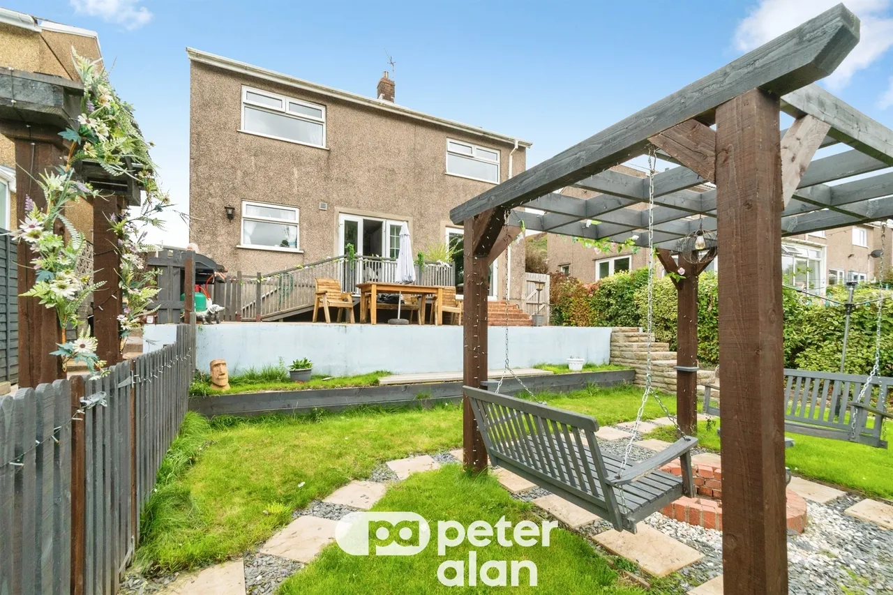 Mill View Estate Maesteg, CF34, photo 16
