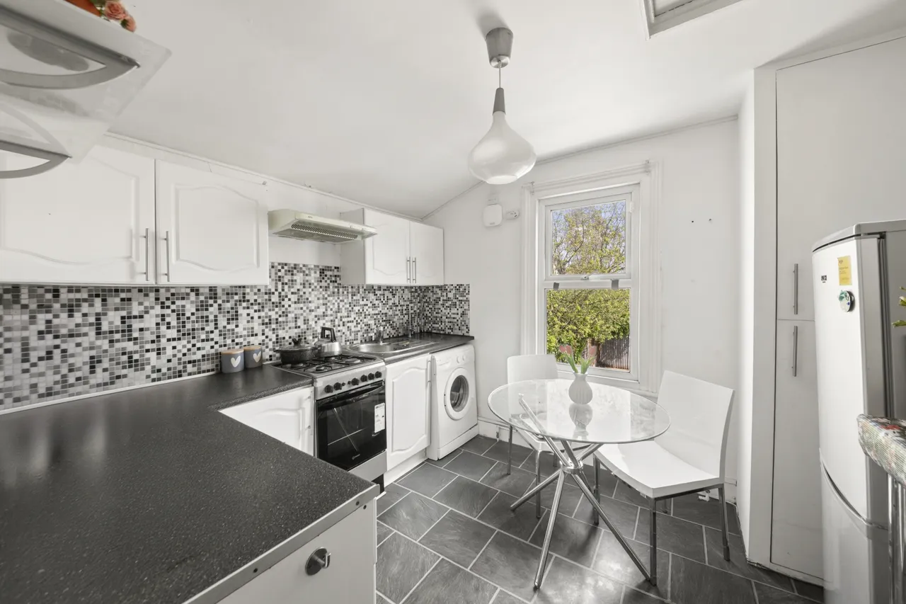 1 bed flat for sale, Greenford Avenue, Hanwell, W7