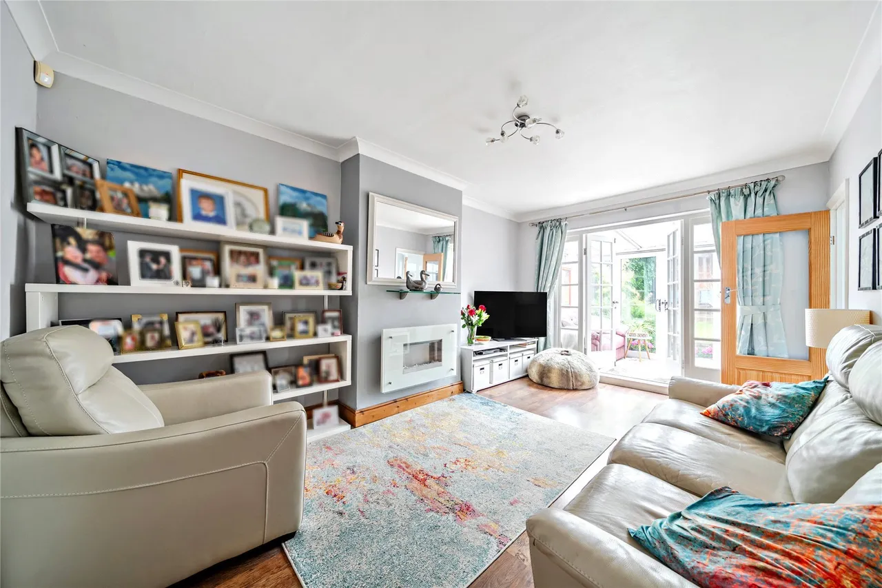 Chalk Pit Avenue, Orpington, BR5, photo 2