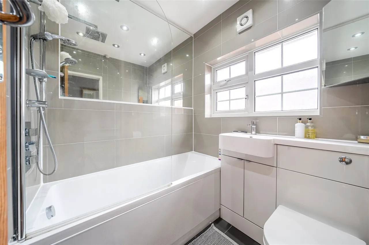 Chalk Pit Avenue, Orpington, BR5, photo 6