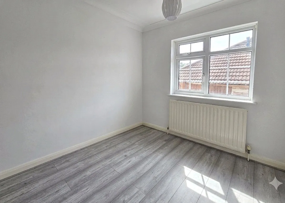 Chalk Pit Avenue, Orpington, BR5, photo 17