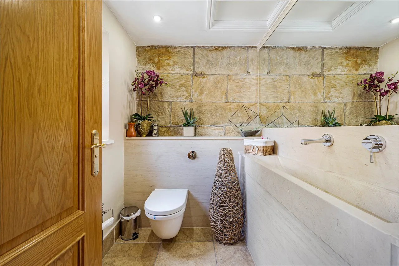 Featherstall Road, Littleborough, OL15, photo 6